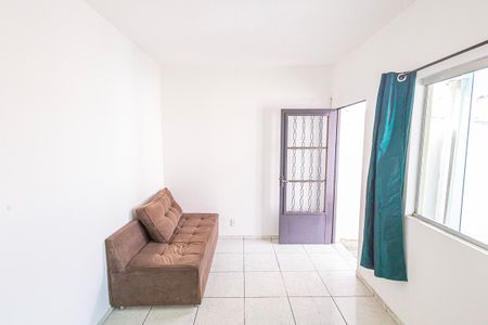Sala de casa para alugar com 3 quartos, 100m² em Copacabana, Belo Horizonte