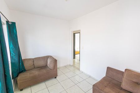 Sala de casa para alugar com 3 quartos, 100m² em Copacabana, Belo Horizonte