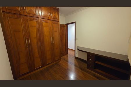Apartamento à venda com 3 quartos, 90m² em Lourdes, Belo Horizonte