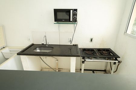 Apartamento para alugar com 41m², 2 quartos e 1 vaga Apartamento para alugar com 41m², 2 quartos e 1 vagaÁrea comum - Salão de festas
