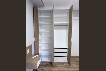 Apartamento à venda com 30m², 1 quarto e sem vaga