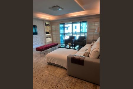 Sala de apartamento à venda com 4 quartos, 233m² em Barra da Tijuca, Rio de Janeiro