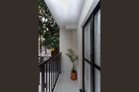 Apartamento à venda com 32m², 1 quarto e sem vagaVaranda