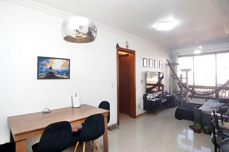 Sala de apartamento para alugar com 2 quartos, 65m² em Santana, Porto Alegre