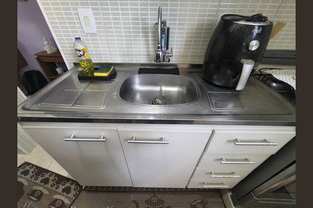 Apartamento à venda com 2 quartos, 46m² em Pechincha, Rio de Janeiro