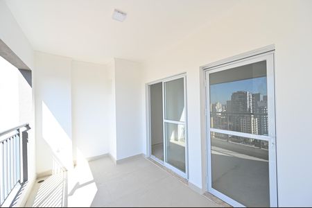 Apartamento à venda com 67m², 2 quartos e 1 vagaVaranda