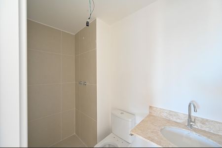 Apartamento à venda com 67m², 2 quartos e 1 vagaBanheiro Social