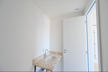 Apartamento à venda com 67m², 2 quartos e 1 vagaBanheiro da Suíte
