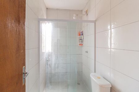 Banheiro de casa para alugar com 1 quarto, 50m² em Parque Santa Teresa, Carapicuíba