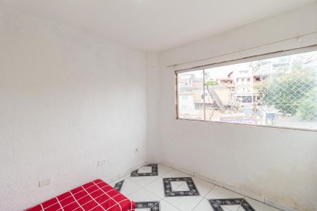 Quarto de casa para alugar com 1 quarto, 50m² em Parque Santa Teresa, Carapicuíba