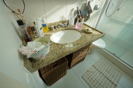 Apartamento à venda com 78m², 2 quartos e 1 vagaBanheiro