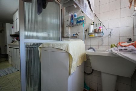 Apartamento à venda com 78m², 2 quartos e 1 vagaÁrea de Serviço