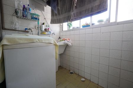 Apartamento à venda com 78m², 2 quartos e 1 vagaÁrea de Serviço
