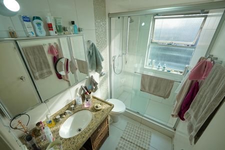 Apartamento à venda com 78m², 2 quartos e 1 vagaBanheiro