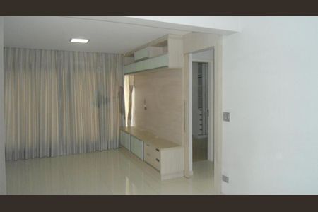 Apartamento à venda com 2 quartos, 70m² em Vila Alexandria, São Paulo