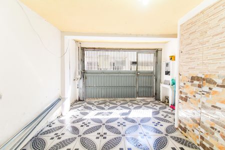 Casa para alugar com 36m², 1 quarto e 1 vaga Casa para alugar com 36m², 1 quarto e 1 vagaGaragem