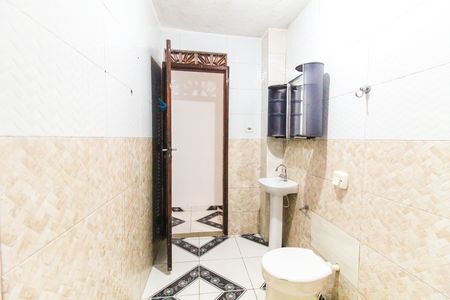 Banheiro de casa para alugar com 1 quarto, 36m² em Itaquera, São Paulo