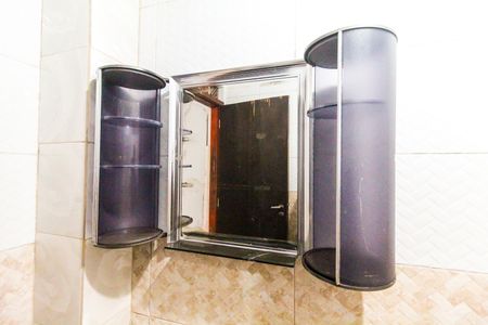 Banheiro de casa para alugar com 1 quarto, 36m² em Itaquera, São Paulo