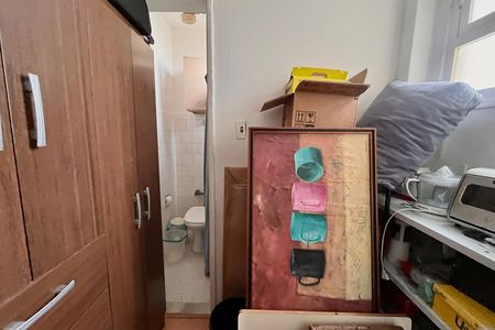 Apartamento à venda com 65m², 2 quartos e sem vaga Apartamento à venda com 65m², 2 quartos e sem vagaQuarto de Serviço