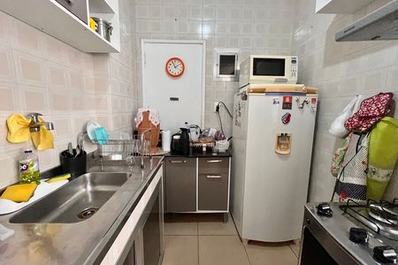Apartamento à venda com 65m², 2 quartos e sem vaga Apartamento à venda com 65m², 2 quartos e sem vagaCozinha