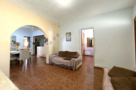 Sala de casa à venda com 5 quartos, 220m² em Aparecida, Belo Horizonte