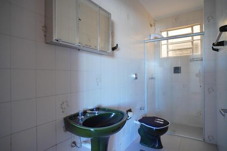 Apartamento à venda com 117m², 2 quartos e 2 vagas Apartamento à venda com 117m², 2 quartos e 2 vagasBanheiro