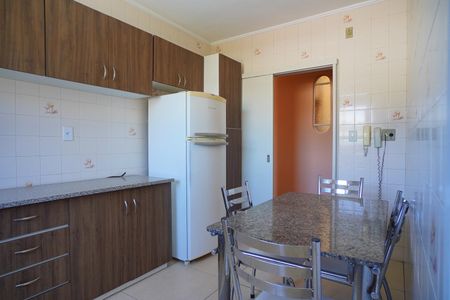 Apartamento à venda com 117m², 2 quartos e 2 vagas Apartamento à venda com 117m², 2 quartos e 2 vagasCozinha