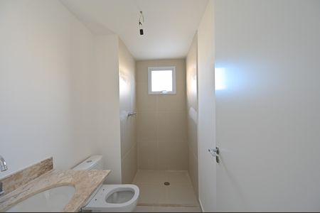 Apartamento à venda com 124m², 3 quartos e 2 vagasBanheiro da Suíte 2