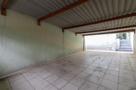 Casa à venda com 115m², 3 quartos e 4 vagasGaragem