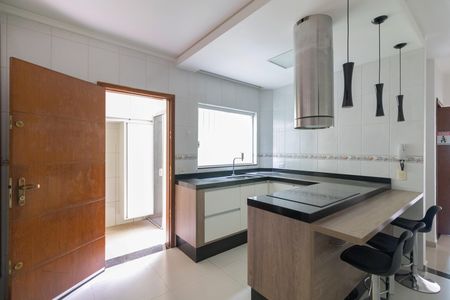 Casa à venda com 115m², 3 quartos e 4 vagasCozinha