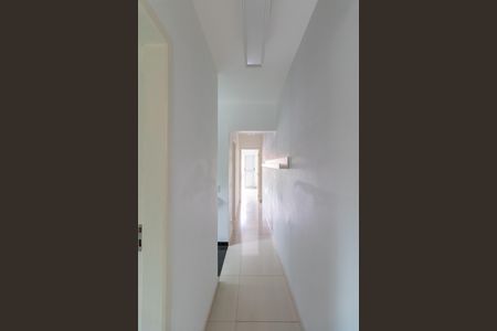 Casa à venda com 115m², 3 quartos e 4 vagasCorredor