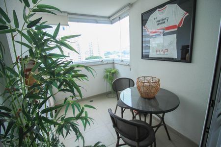 Apartamento à venda com 75m², 2 quartos e 1 vaga