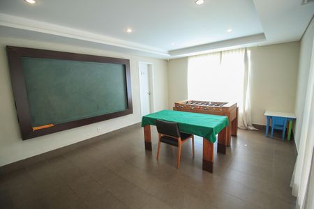 Apartamento à venda com 75m², 2 quartos e 1 vaga