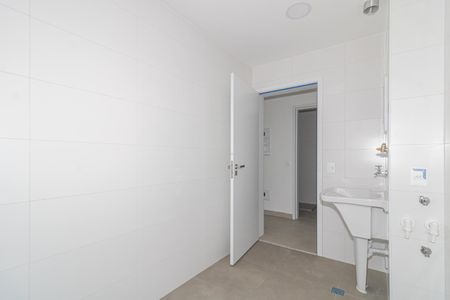 Apartamento à venda com 147m², 3 quartos e 2 vagas Apartamento à venda com 147m², 3 quartos e 2 vagasÁrea de Serviço