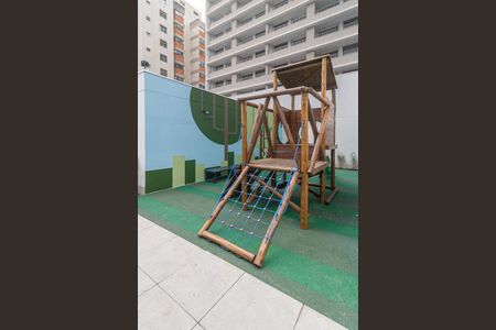 Apartamento à venda com 147m², 3 quartos e 2 vagas Apartamento à venda com 147m², 3 quartos e 2 vagasÁrea comum - Playground