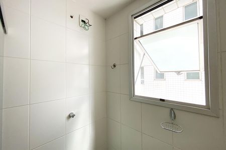 Apartamento à venda com 108m², 3 quartos e 2 vagas Apartamento à venda com 108m², 3 quartos e 2 vagasBanheiro da Suíte 1
