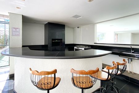 Apartamento à venda com 108m², 3 quartos e 2 vagas Apartamento à venda com 108m², 3 quartos e 2 vagasÁrea comum