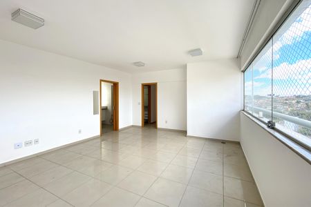 Sala de apartamento à venda com 3 quartos, 108m² em Palmares, Belo Horizonte