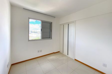 Apartamento à venda com 108m², 3 quartos e 2 vagas Apartamento à venda com 108m², 3 quartos e 2 vagasQuarto 2