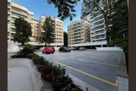 Apartamento à venda com 126m², 3 quartos e 1 vaga