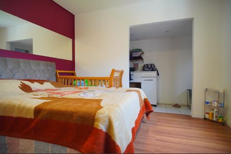 Casa à venda com 120m², 4 quartos e 4 vagasSuíte