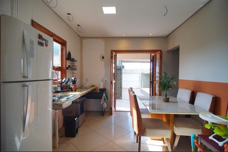Casa à venda com 120m², 4 quartos e 4 vagasCozinha