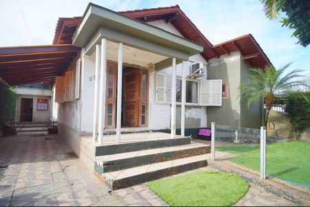 Casa à venda com 120m², 4 quartos e 4 vagasQuintal