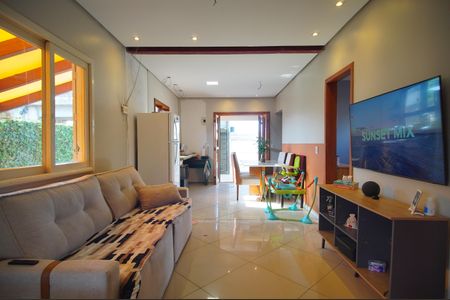 Sala de casa à venda com 4 quartos, 120m² em Rio dos Sinos, São Leopoldo