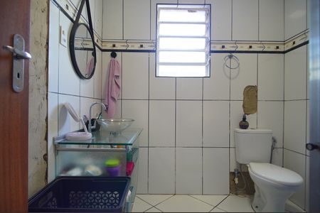 Casa à venda com 120m², 4 quartos e 4 vagasBanheiro 