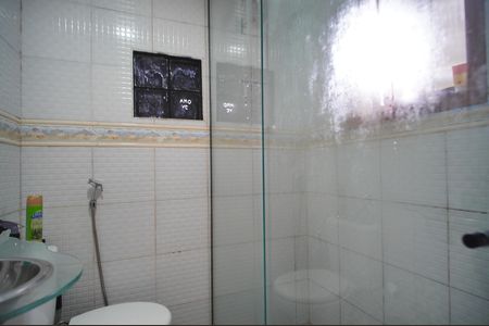 Casa à venda com 120m², 4 quartos e 4 vagasBanheiro da Suíte 1