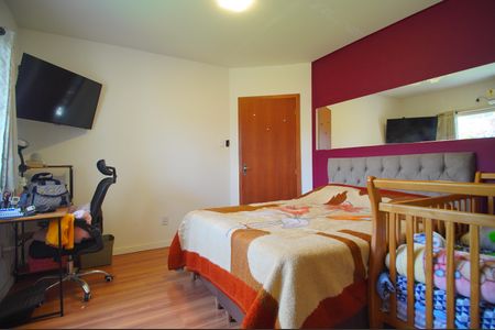 Casa à venda com 120m², 4 quartos e 4 vagasSuíte