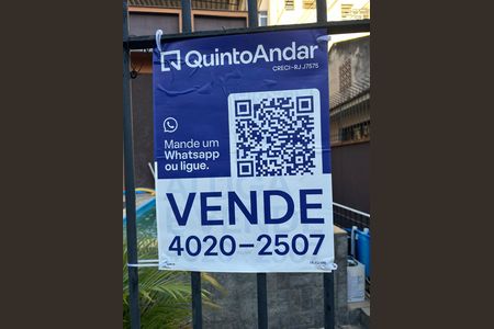 Casa de condomínio à venda com 120m², 8 quartos e 4 vagas