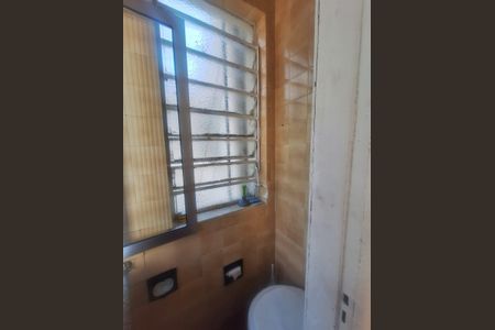 Apartamento à venda com 50m², 2 quartos e sem vagaBanheiro