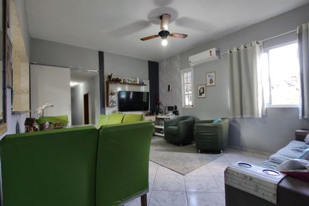 Casa para alugar com 170m², 5 quartos e sem vagaSala